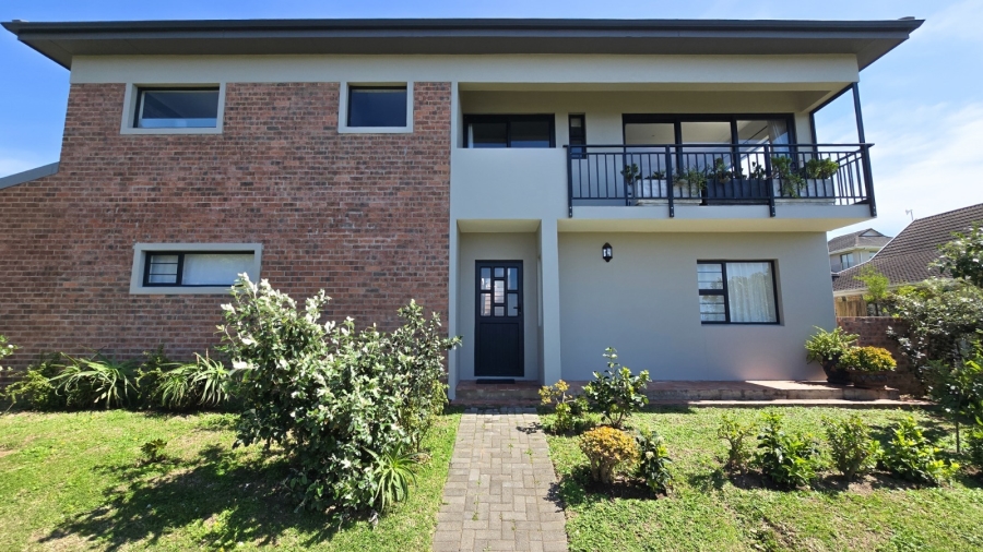 4 Bedroom Property for Sale in Glen Navar Eastern Cape